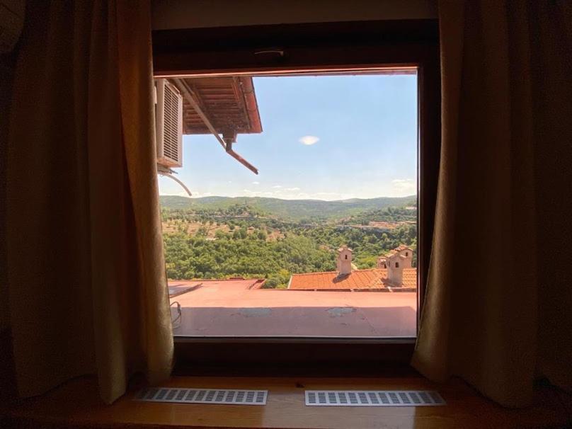 Hotel Comfort Veliko Tarnovo Ngoại thất bức ảnh