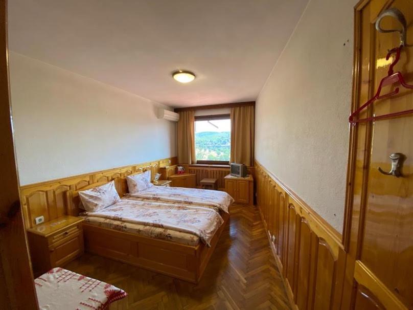 Hotel Comfort Veliko Tarnovo Ngoại thất bức ảnh
